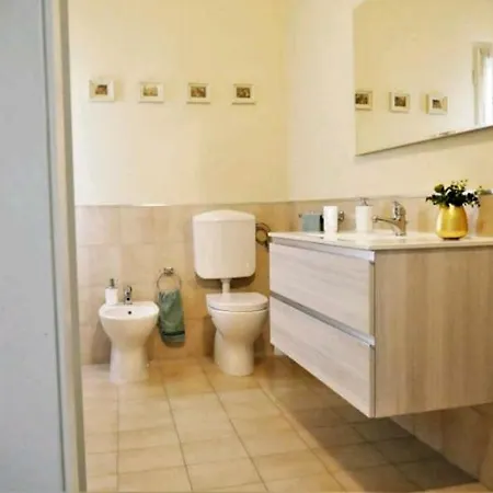 La Casa Di Anna Apartment Montignoso